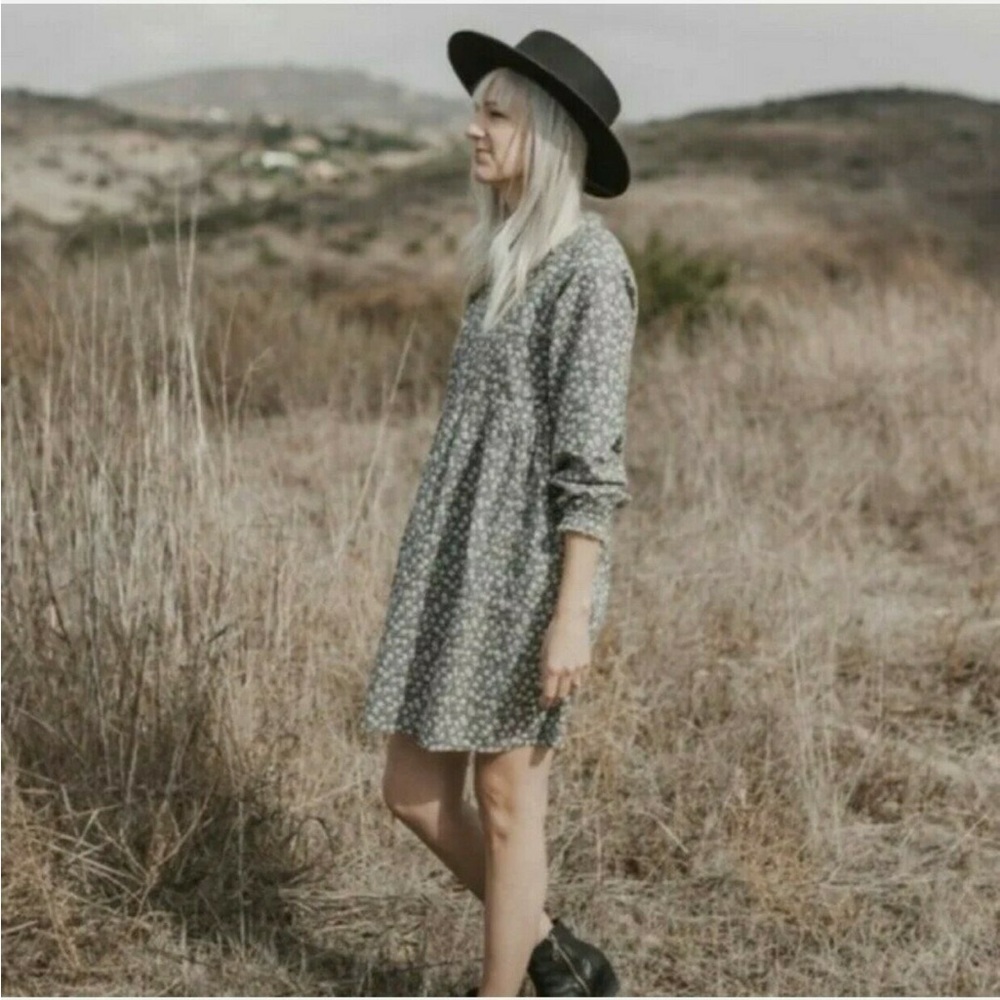 Rylee and Cru Janie Dress M